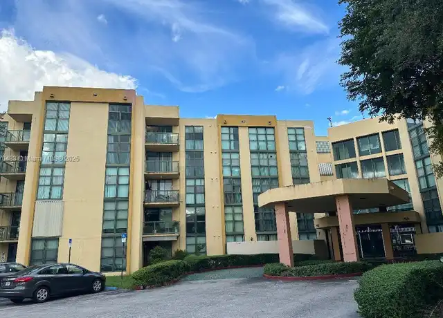 Property at 11780 SW 18th St Unit 220-2, Miami, FL, 33175, 2 beds, 2 baths, [object Object]