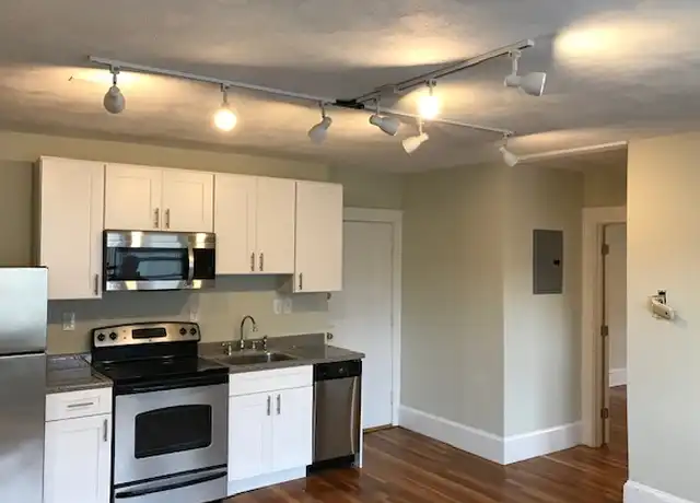 Property at 402 Highland Ave Unit 26, Somerville, MA, 02144, 2 beds, 1 bath, [object Object]