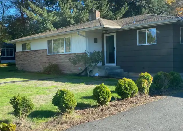Property at 111 Cowlitz Dr Unit B, Kelso, WA, 98626, 1 bed, 1 bath, [object Object]