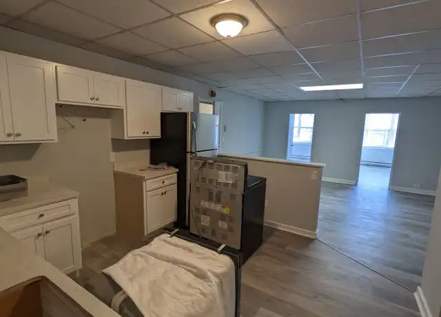 Property at 202 Main St Unit 206-2, Ansonia, CT, 06401, 2 beds, 1 bath, [object Object]