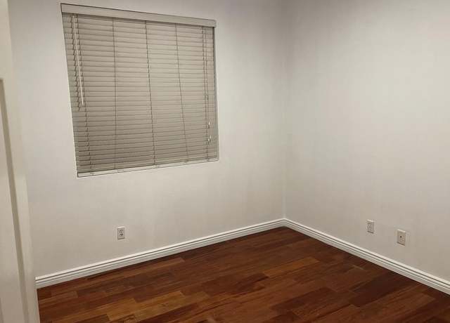 Photo of 13539 Falcon Ridge Rd Unit 4, Corona, CA 92880