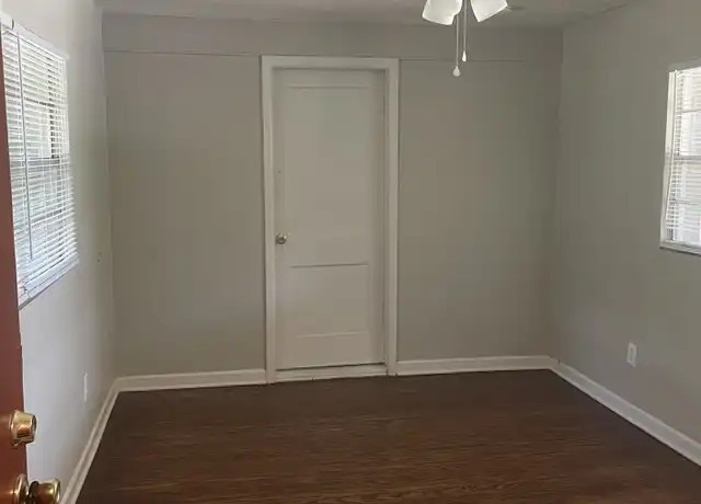Property at 1203 Panhandle St Unit 4, Denton, TX, 76201, 1 bed, 1 bath, [object Object]