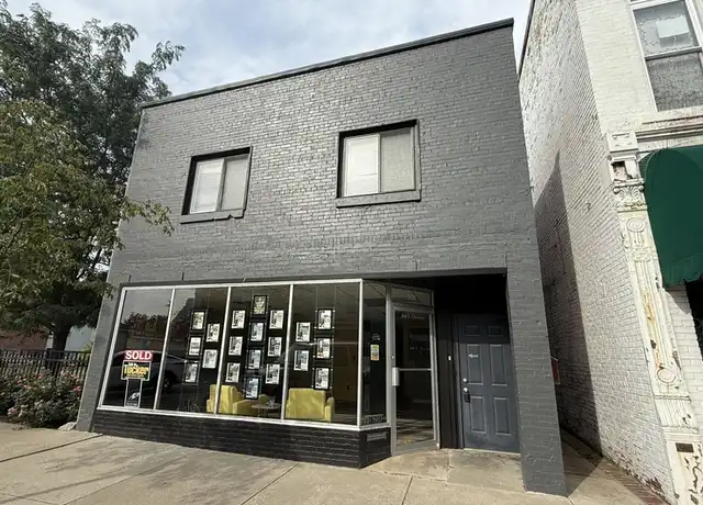 Property at 208 S Chestnut St Unit 1, Seymour, IN, 47274, 1 bed, 1 bath, [object Object]