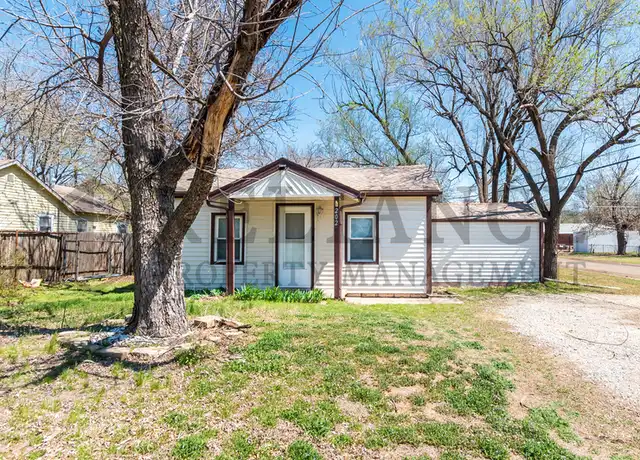 Property at 202 N Anna St, Wichita, KS, 67212, 3 beds, 1 bath, [object Object]
