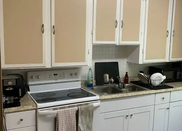Property at 96 Rutgers St, Rochester, NY, 14607, 3 beds, 1 bath, [object Object]