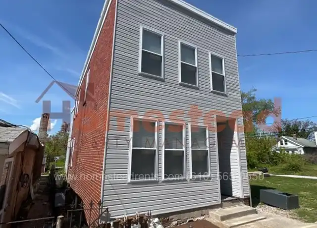 Property at 220 Wilcox St Apt 2, Trainer, PA, 19061, 3 beds, 1 bath, [object Object]