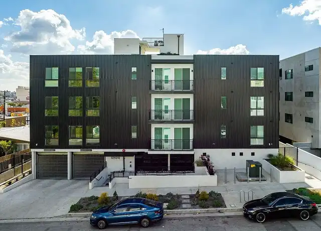 Property at 4804 Oakwood Ave, Los Angeles, CA, 90004, 1-2 bed, 1-2 bath, [object Object]