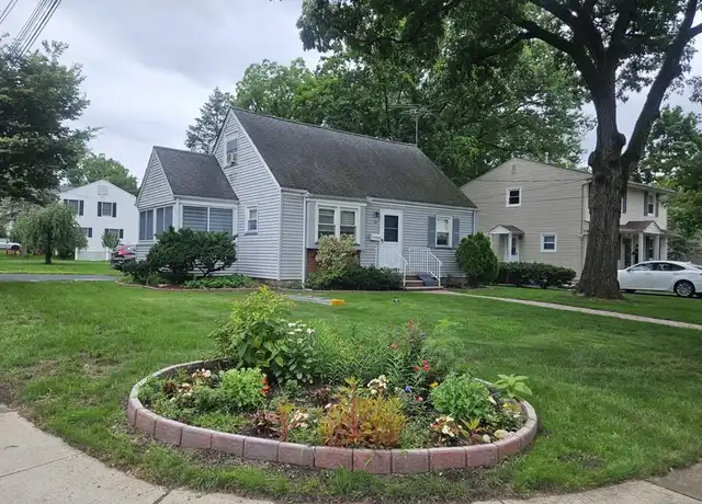 Property at 417 Sheffield Rd, Ridgewood, NJ, 07450, 4 beds, 2 baths, [object Object]