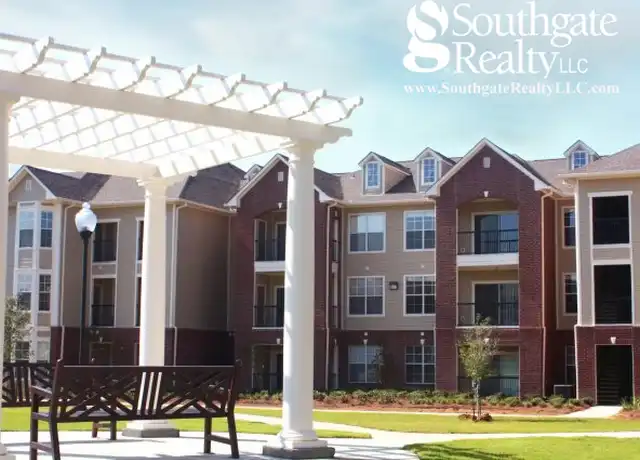 Property at 155 Cross Creek Pkwy Unit 0121, Hattiesburg, MS, 39402, 3 beds, 2 baths, [object Object]