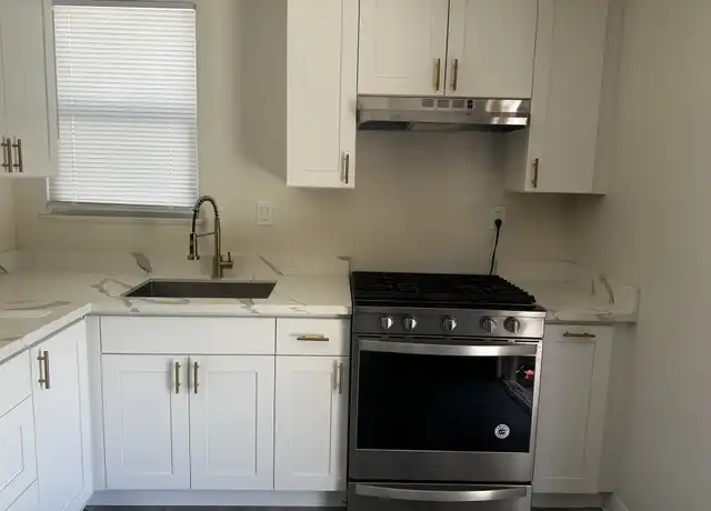 Property at 325 Rollins Rd, Burlingame, CA, 94010, 2 beds, 1 bath, [object Object]