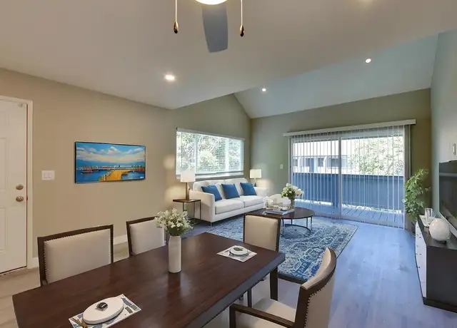 Photo of 25200 Santa Clara St, Hayward, CA 94544