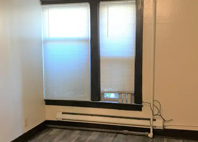 Property at 1810 15th Ave Unit A, Seattle, WA, 98122, 1 bed, 1 bath, [object Object]