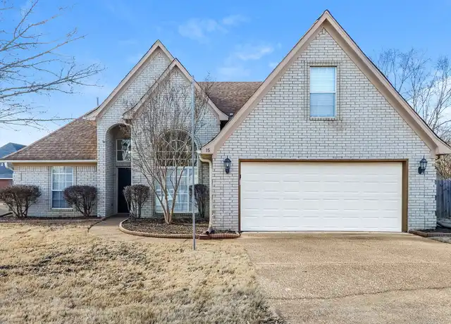 Property at 15 Oakland Woods Cv, Oakland, TN, 38060, 3 beds, 2.5 baths, [object Object]