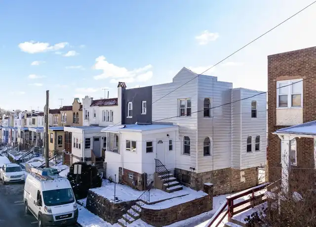 Property at 6982 Clinton Rd Unit 1, Upper Darby Township, PA, 19082, 2 beds, 1 bath, [object Object]