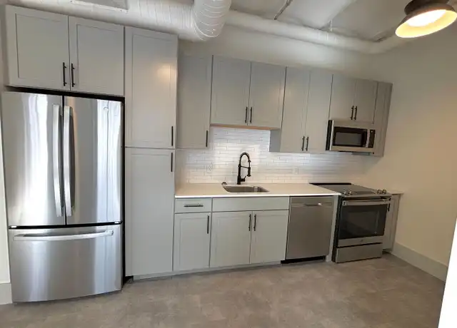 Property at 39 State St Unit 39-713, Rochester, NY, 14614, 1 bed, 1 bath, [object Object]