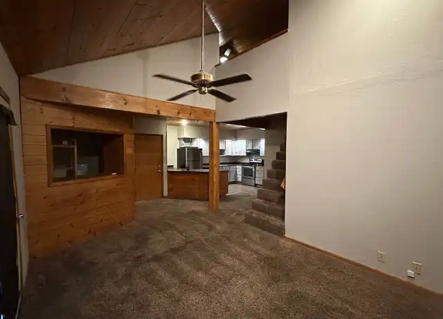 Property at 2540 S Edgewood Dr Unit = 3, Webster City, IA, 50595, 2 beds, 1 bath, [object Object]