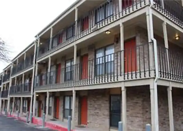 Property at 3000 Guadalupe St, Austin, TX, 78705, 1 bed, 1 bath, [object Object]