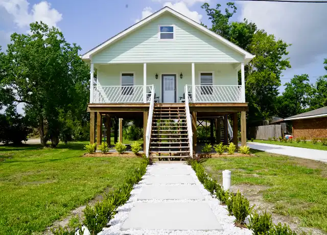Property at 619 Woodside Dr, Houma, LA, 70363, 2 beds, 2 baths, [object Object]