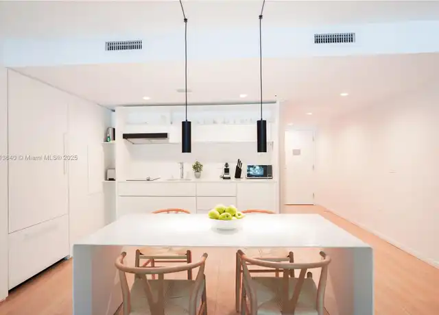 Property at 291 Bal Bay Dr Unit 405, Bal Harbour, FL, 33154, 1 bed, 1 bath, [object Object]