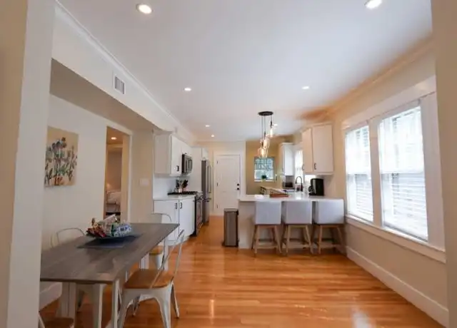 Property at 257 Savin Hill Ave, Dorchester, MA, 02125, 2 beds, 1 bath, [object Object]