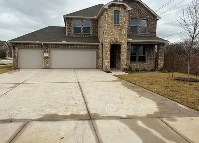 Property at 123 Sunshine Dr, Euless, TX, 76039, 5 beds, 3 baths, [object Object]