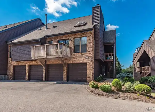 Property at 5174 Hollow Wood Ct, St. Louis, MO, 63128, 2 beds, 2 baths, [object Object]