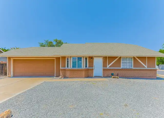 Property at 2203 E Dragoon Ave, Mesa, AZ, 85204, 3 beds, 2 baths, [object Object]