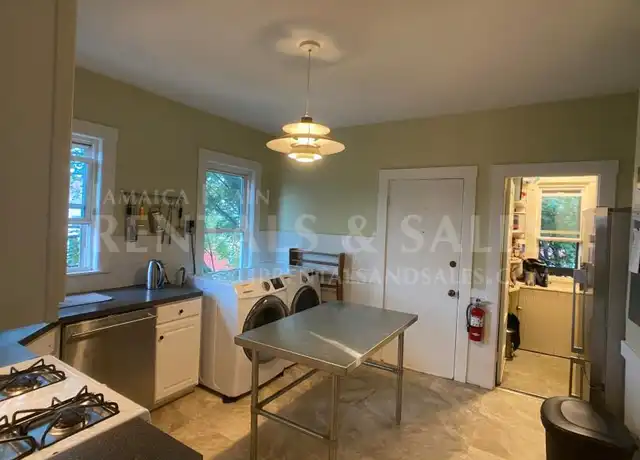 Property at 70 Montebello Rd, Boston, MA, 02130, 2 beds, 1 bath, [object Object]