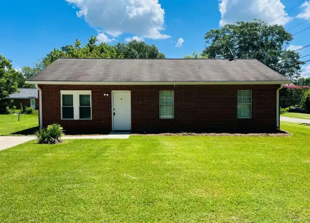 Property at 2 N Annie St, Newnan, GA, 30263, 3 beds, 1.5 baths, [object Object]