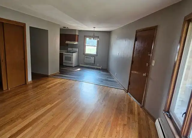 Property at 3202 N 76th St Unit 3, Milwaukee, WI, 53222, 2 beds, 1 bath, [object Object]