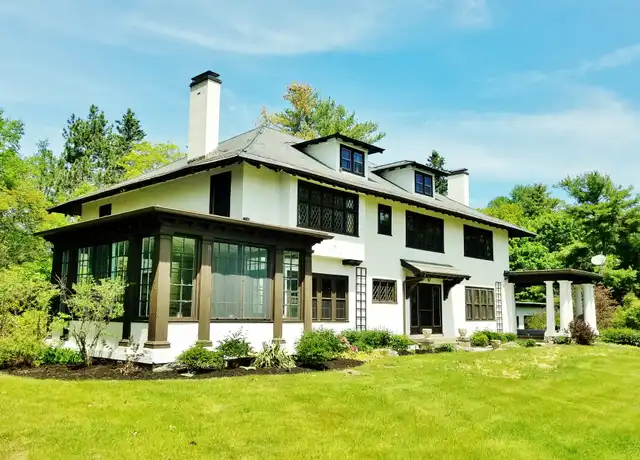 Property at 900 State St, Bangor, ME, 04401, 5 beds, 2.5 baths, [object Object]