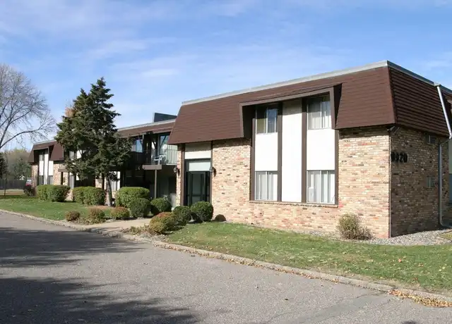 Property at 8910 18th Ave S Unit 2207, Bloomington, MN, 55425, 1 bed, 1 bath, [object Object]