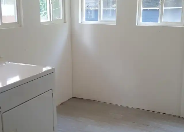 Property at 607 Highland St, Cramerton, NC, 28032, 2 beds, 1 bath, [object Object]