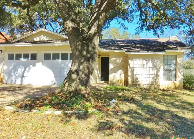 Property at 2002 Castle Creek Dr, San Marcos, TX, 78666, 3 beds, 2 baths, [object Object]