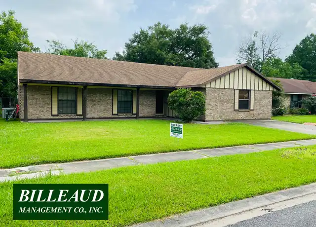 Property at 219 Crystal Ln, Lafayette, LA, 70506, 3 beds, 2 baths, [object Object]
