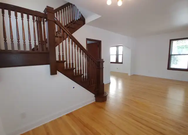 Property at 1210 W 32nd St, Minneapolis, MN, 55408, 3 beds, 2 baths, [object Object]