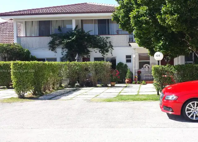 Property at 931 NE 4th St Unit 2, Boca Raton, FL, 33432, 1 bed, 1 bath, [object Object]