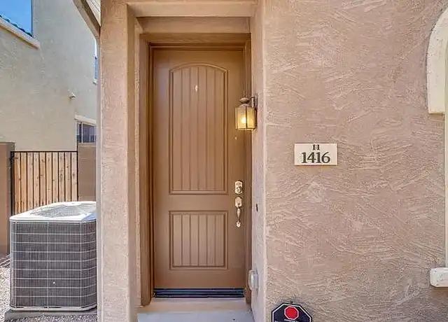 Property at 1416 S Ponderosa Dr, Gilbert, AZ, 85296, 4 beds, 3.5 baths, [object Object]