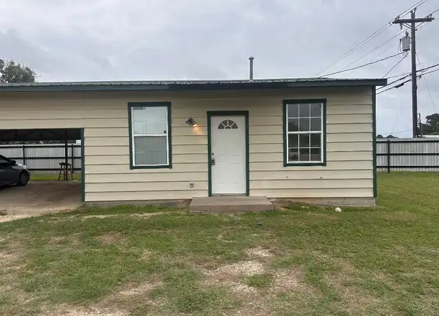 Property at 251 Zimmerman Ave Unit A, Bastrop, TX, 78602, 2 beds, 1 bath, [object Object]