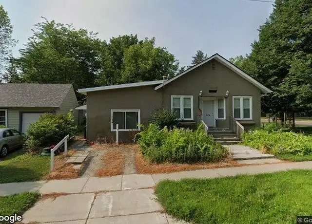 Property at 915 1st St W Apt Side, Northfield, MN, 55057, 1 bed, 1 bath, [object Object]