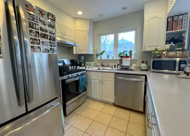 Property at 148 Thorndike St Unit TH, Brookline, MA, 02446, 5 beds, 3 baths, [object Object]