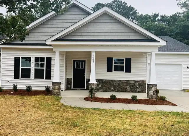 Property at 1009 Patina Ct, Fayetteville, NC, 28301, 3 beds, 2 baths, [object Object]
