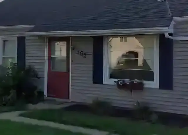 Property at 208 Wagner St, Washington, IL, 61571, 3 beds, 1 bath, [object Object]
