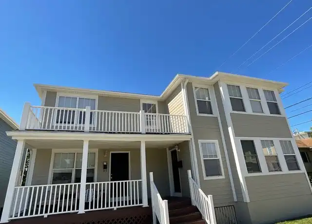 Property at 316 E 10th St, Bloomington, IN, 47408, 4 beds, 2 baths, [object Object]