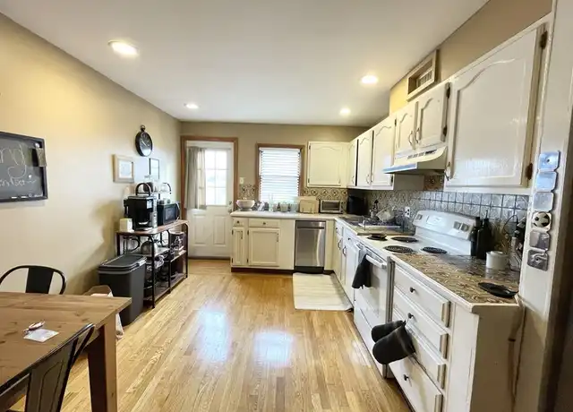 Property at 235 W Fifth St Unit 3, Boston, MA, 02127, 1 bed, 1 bath, [object Object]
