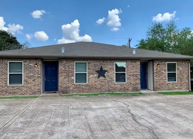 Property at 714 San Benito Dr, College Station, TX, 77845, 2 beds, 2 baths, [object Object]