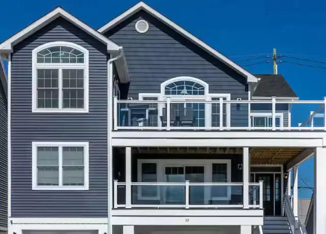Property at 32 Silver Beach Rd, Lavallette, NJ, 08735, 5 beds, 2.5 baths, [object Object]