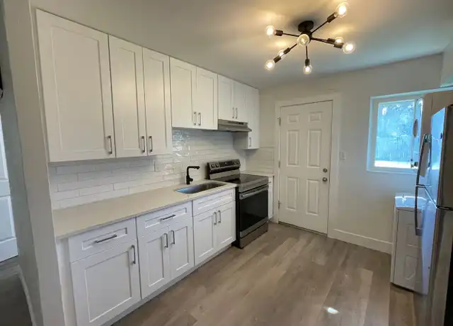Property at 2022 SW 6th St, Ocala, FL, 34471, 2 beds, 1 bath, [object Object]