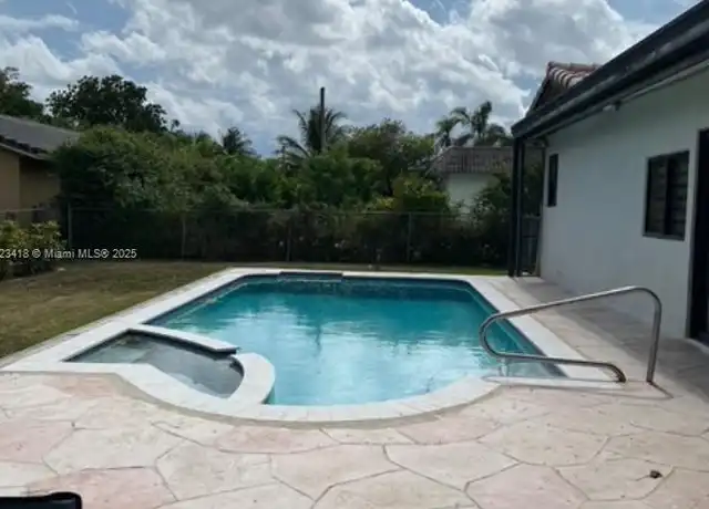 Property at 10860 NW 40th St, Coral Springs, FL, 33065, 4 beds, 2 baths, [object Object]