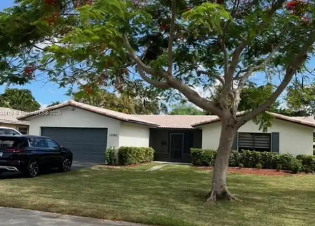 Property at 10860 NW 40th St, Coral Springs, FL, 33065, 4 beds, 2 baths, [object Object]